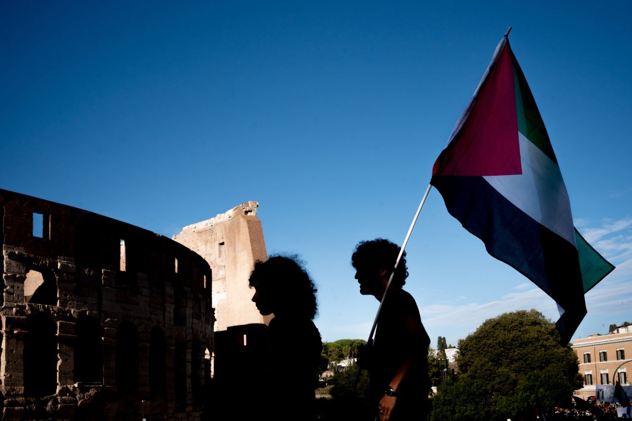 ITALIA. LE VIOLENZE POLIZIESCHE REGISTRATE DALL'HUB FOR DEFENDERS