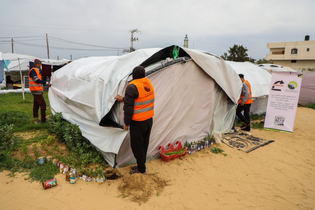 ASPETTANDO IL SOLE. AFFRONTARE UNA GIORNATA A GAZA, SENZA VEDERE